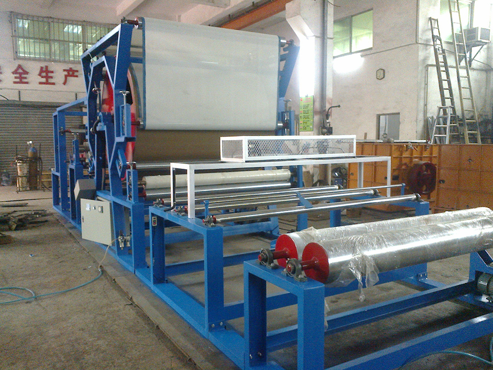 面料復(fù)合機的上膠涂布方式